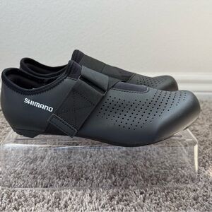 SHIMANO SH-RP101 High Performing All-Rounder Cycling Shoe